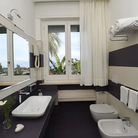 Bella فندق مبيت وإفطار 4*