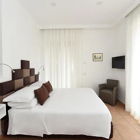 فندق مبيت وإفطار Bella 4*