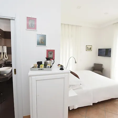 Bella فندق مبيت وإفطار