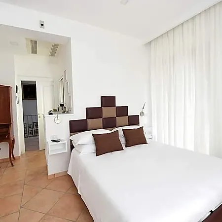Bella Oda ve Kahvaltı Sorrento
