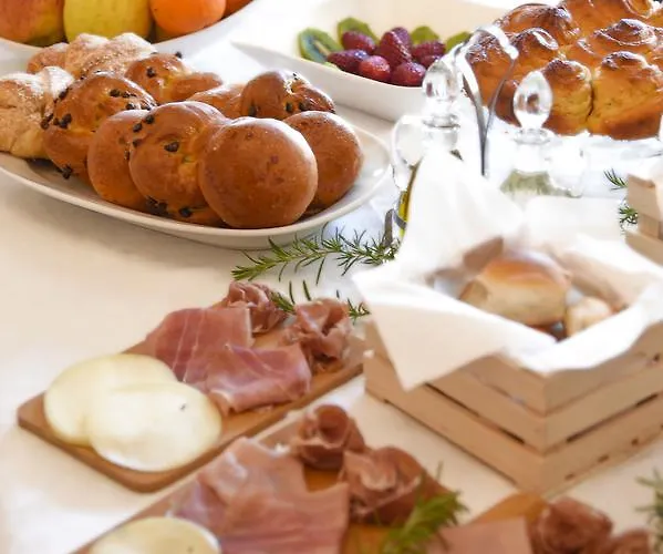 Alojamento de Acomodação e Pequeno-almoço Bella